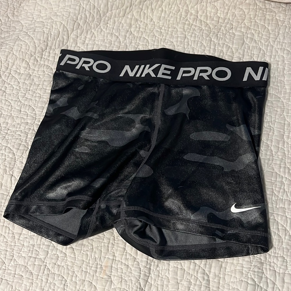 NIKE PRO shorts